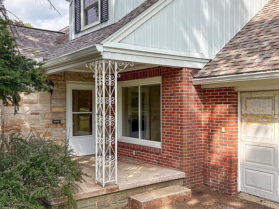 2nd image of 2666 Secor Rd