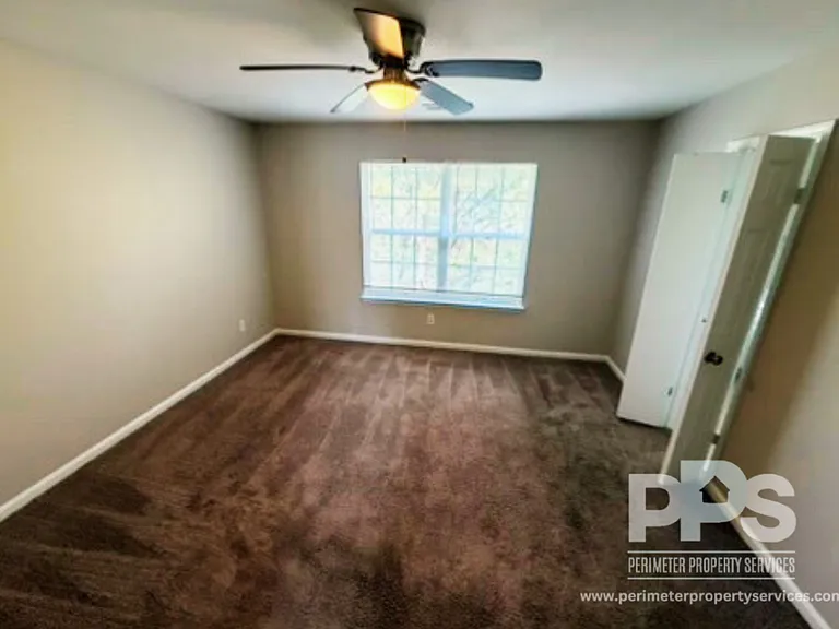 6764 Blackstone Pl — Photo 12