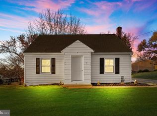 7 Valley Rd, York, PA 17407