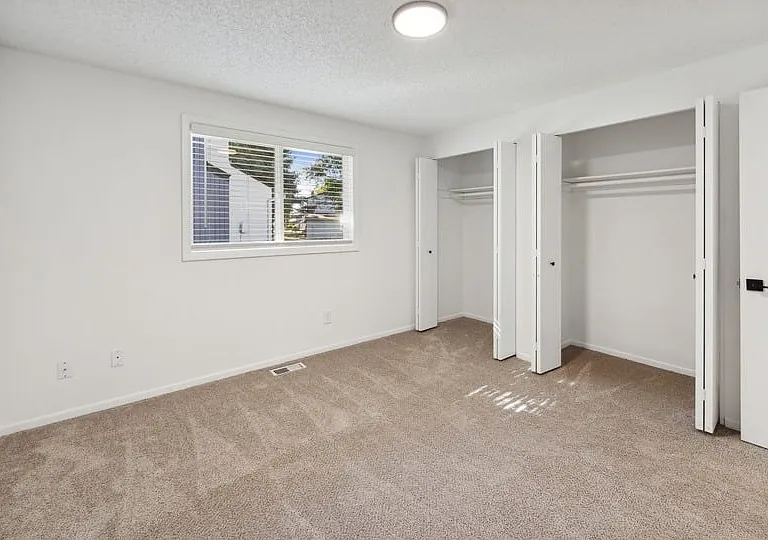 ReNew Rock Creek Townhomes — Photo 25