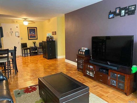 4th image of 17-85 215th St #2H