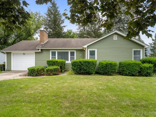 129 Weaver Dr, Cary, IL 60013