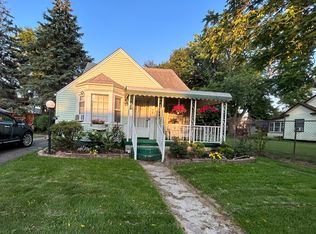76 N Marshall St, Pontiac, MI 48342