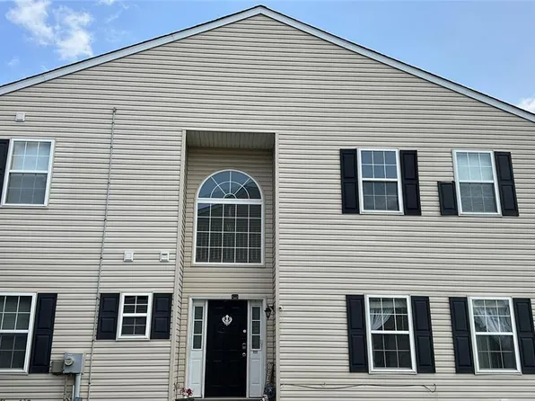 60 Stone Hill Dr, Pottstown, PA 19464