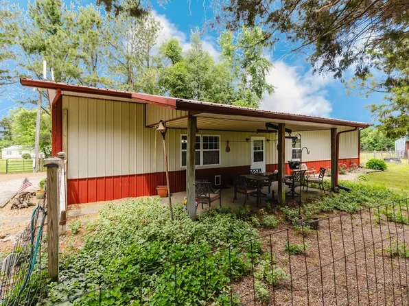 3470 Friendship Loop, Goreville, IL 62939