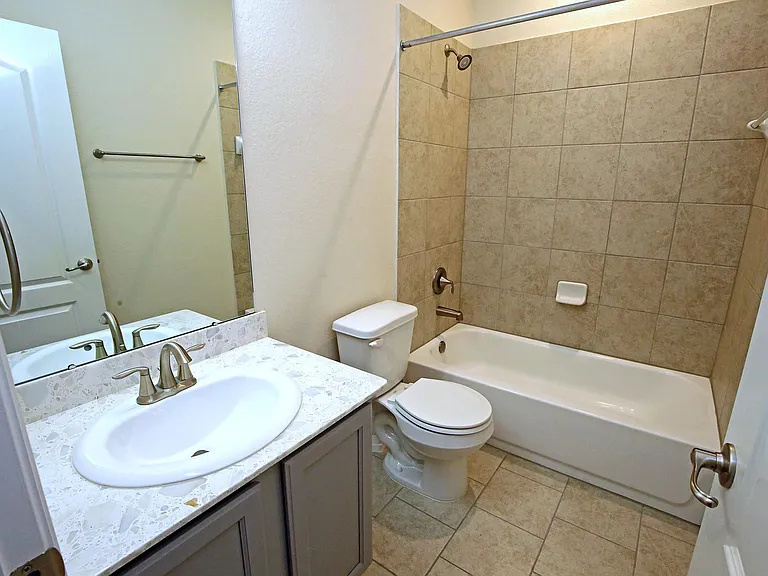 13346 Pecan Trails Dr — Photo 8