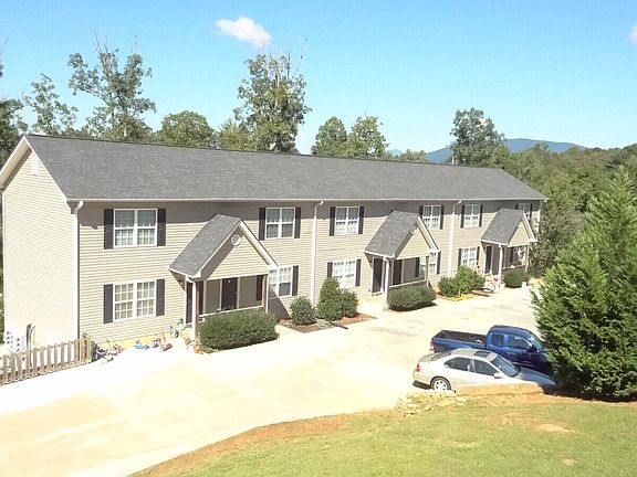 4th image of 74 Wanda Dr APT 7