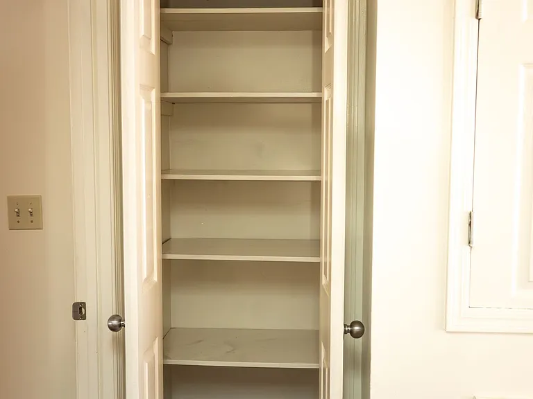 1231 Skokie Dr — Photo 12