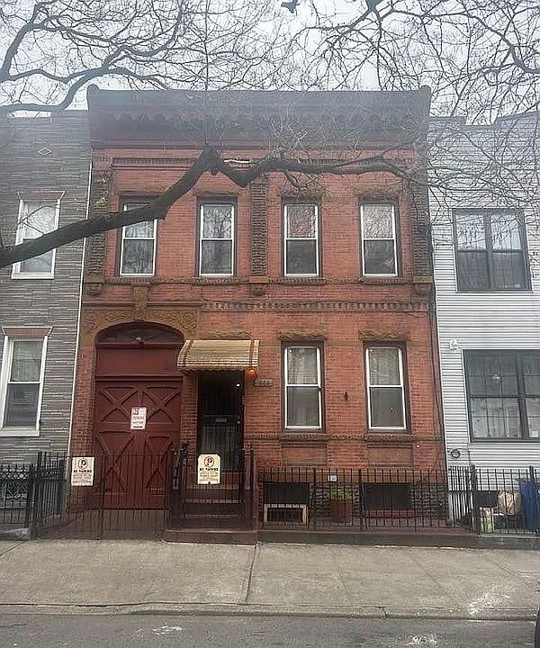1st image of 1866 Menahan St