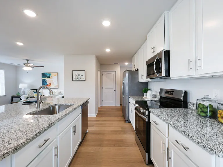 Sweetwater Springs Townhomes — Photo 7