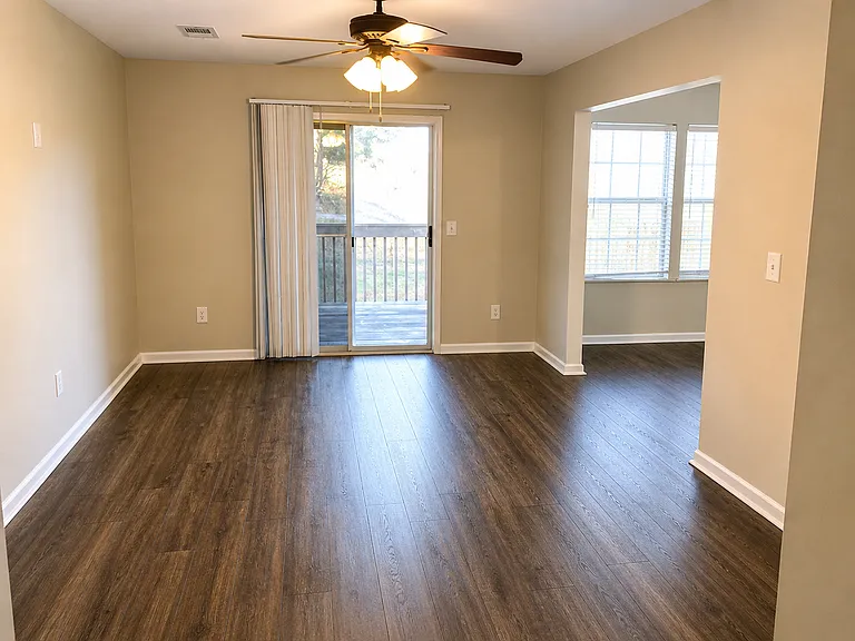 206 Curvewood Rd — Photo 3