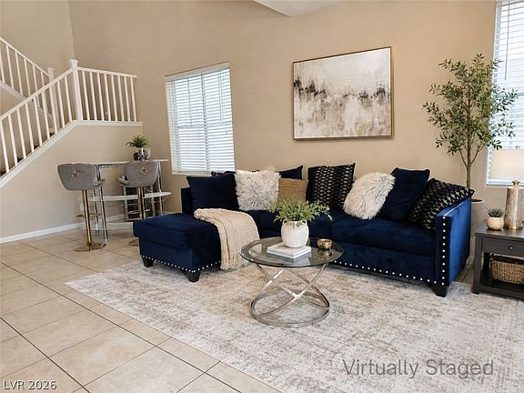 3rd image of 5628 Tideview St