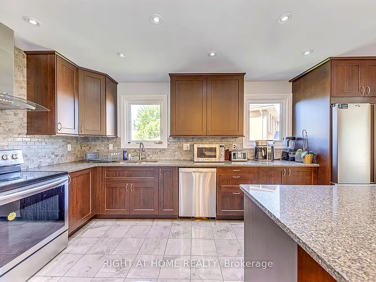 4004 Midhurst Ln #MAIN — Photo 4