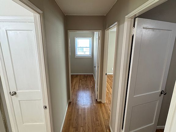 4th image of 303 N 36th St