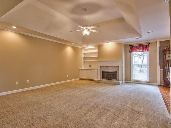 5th image of 1901 Marie Hill Dr SW