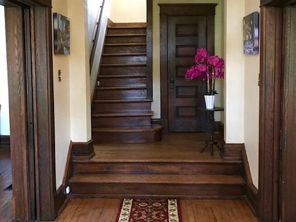 Foyer in front entry way