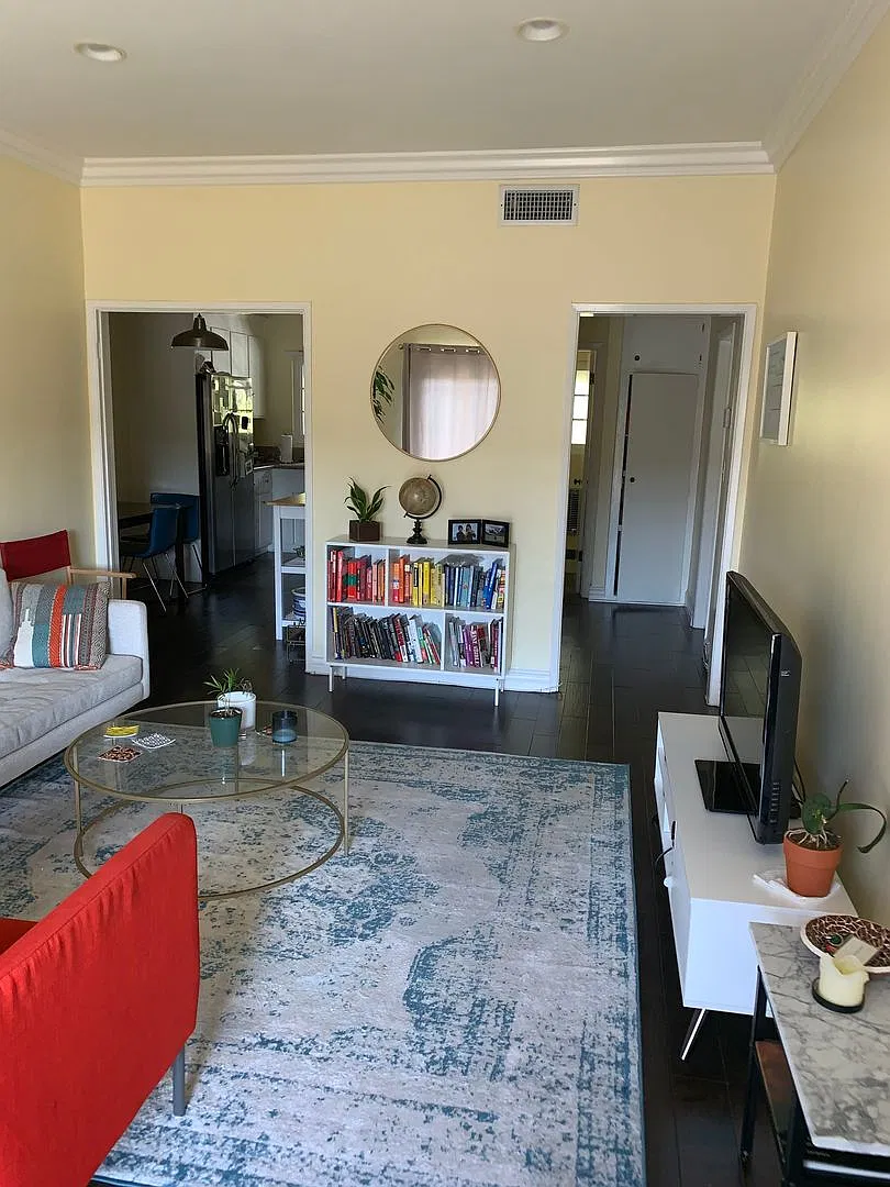8130 Norton Ave, West Hollywood — Photo 2