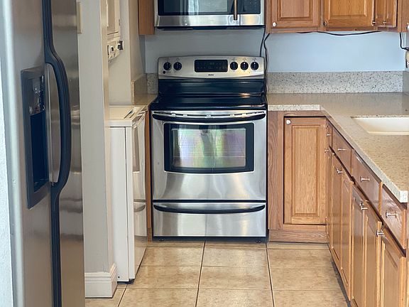 2nd image of 10000 NW 80th Ct APT 2563