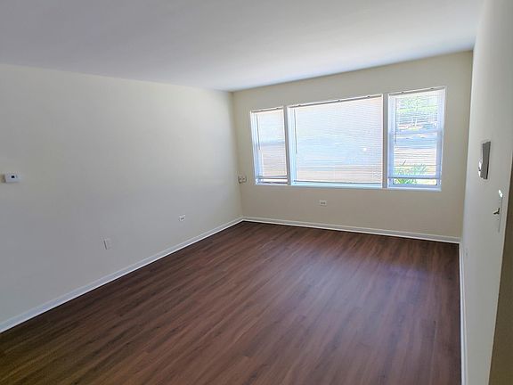 2nd image of 7504 W Lawrence Ave #G