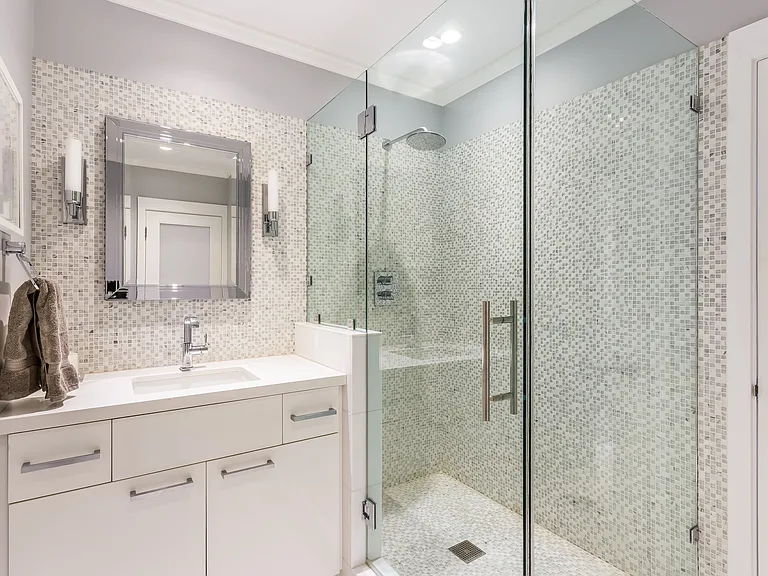 1321 Londonderry Pl — Photo 25