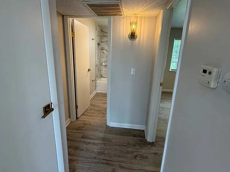 4238 Kugler Mill Rd — Photo 11