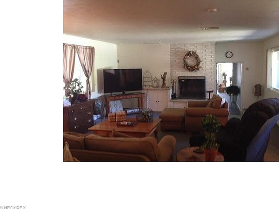 3rd image of 1300 Marview Dr