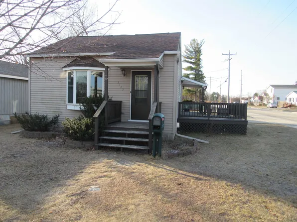 3123 Hannah St, Marinette, WI 54143