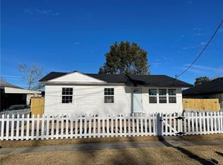 121 10th St, Westwego, LA 70094