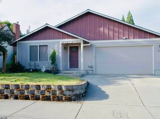 2710 18th Ave, Forest Grove, OR 97116