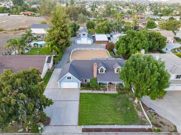 4126 Crestview Dr, Lake Elsinore, CA 92530