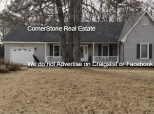 6301 Lakehaven Dr, Fayetteville, NC 28304
