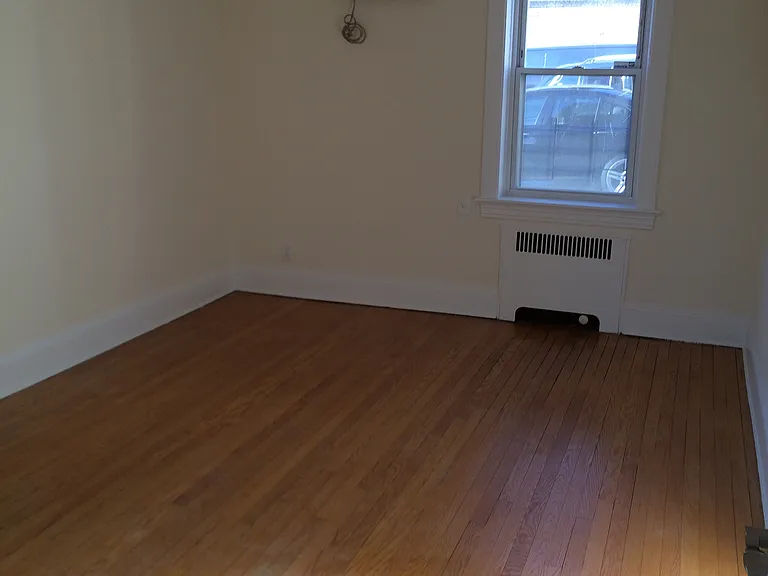 85-04 Forest Pkwy #1D — Photo 5