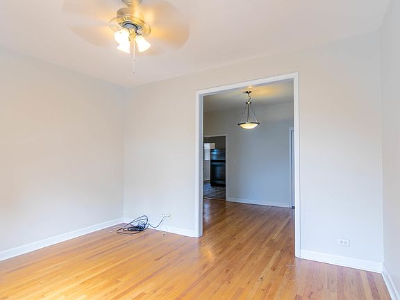 2nd image of 3453 N Damen Ave
