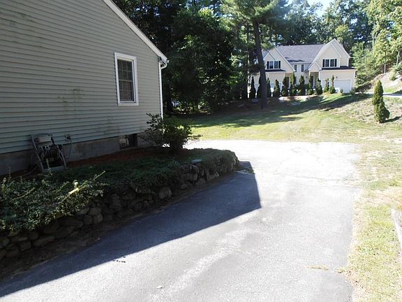 4th image of 178 South St