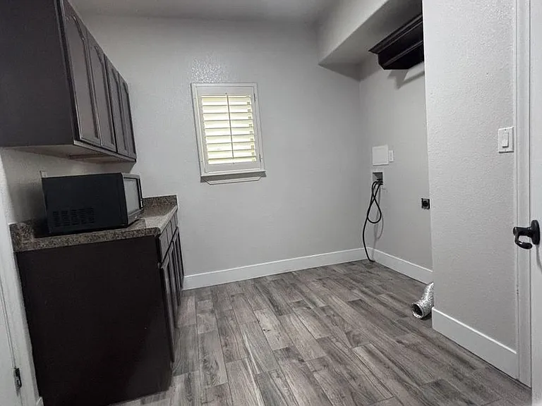 476 Gold Crown Rd — Photo 10