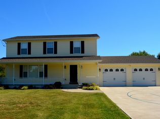 176 Grove Farm Rd, Front Royal, VA 22630