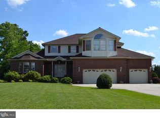 7 Hickory Ln E, Pilesgrove, NJ 08098