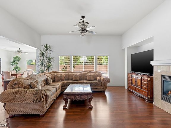 4th image of 5903 McLennan Ranch Ave