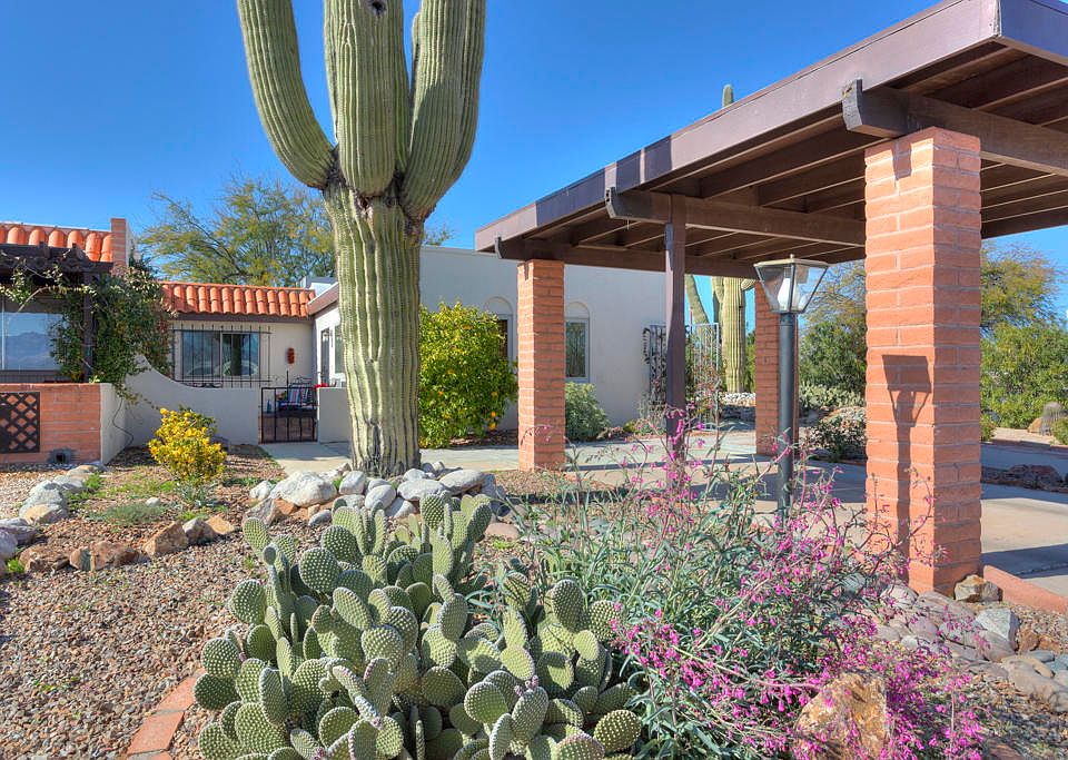 1st image of 457 N Calle Del Diablo