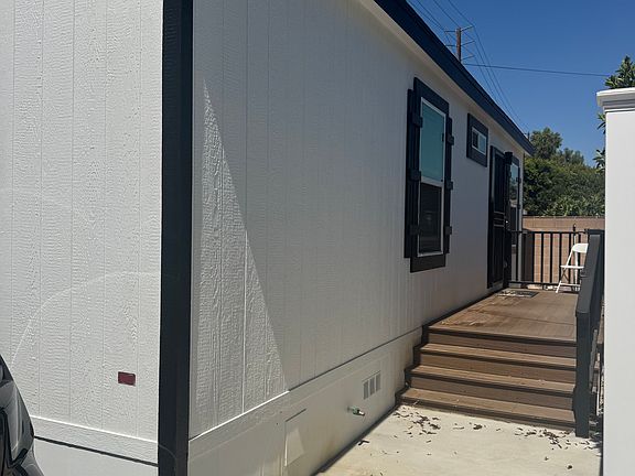 4th image of 61 Fremont Ave #1/2