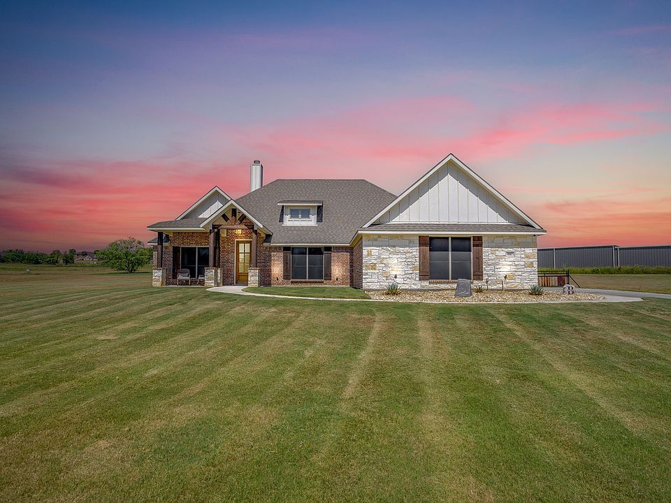 1st image of 4017 Crick Ct