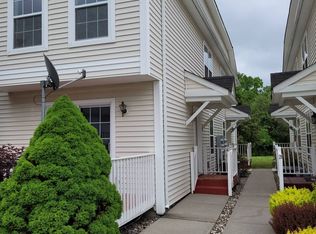 15 Jordan Ln, Middletown, NY 10940