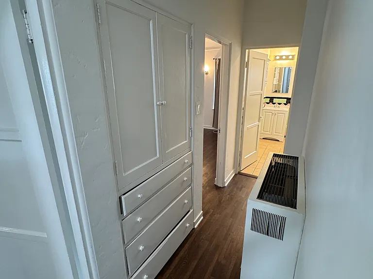 1874 S Redondo Blvd #1874 — Photo 52