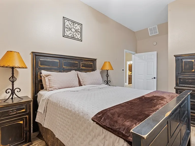 4765 County Road 747A — Photo 32