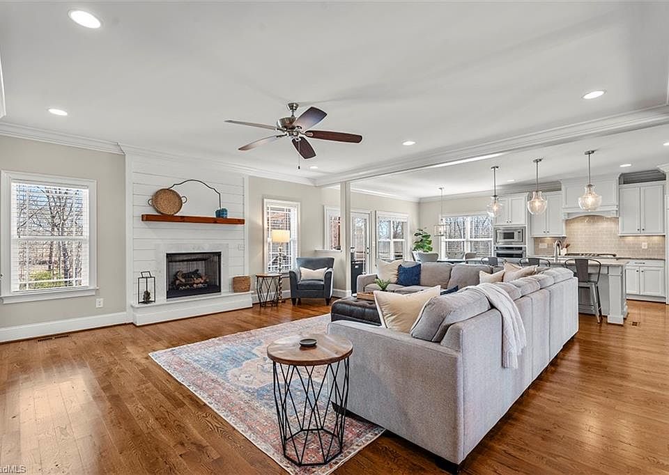 1st image of 6370 Gumwood Rd