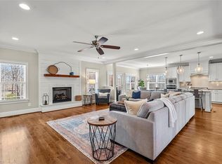 6370 Gumwood Rd, Oak Ridge, NC 27310