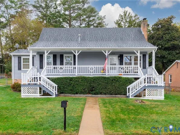 112 Sherwood Dr, Colonial Heights, VA 23834