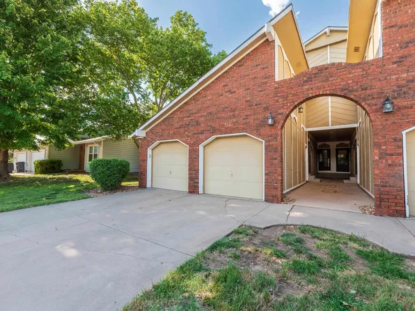 10604 W Texas St #704, Wichita, KS 67209