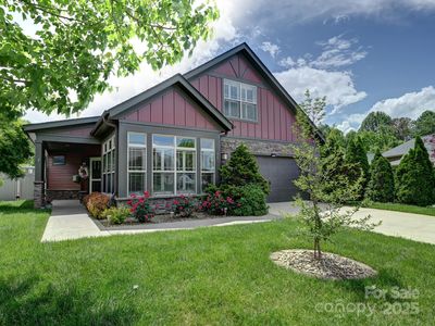 560 Summerfield Pl, Flat Rock, NC, 28731