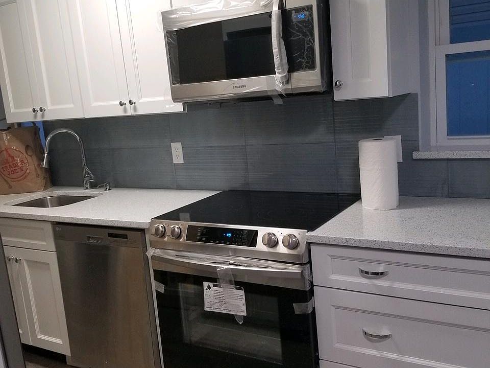 1st image of 177 Washington Ave #2